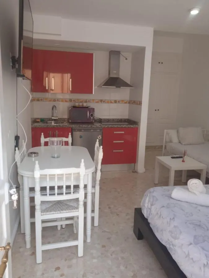 Coqueto estudio con piscina Appartamento Benalmádena Spagna