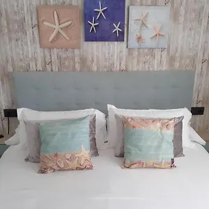 https://torre-darenas-playa-victoria-parking-y-piscina.hotelsincadiz.net